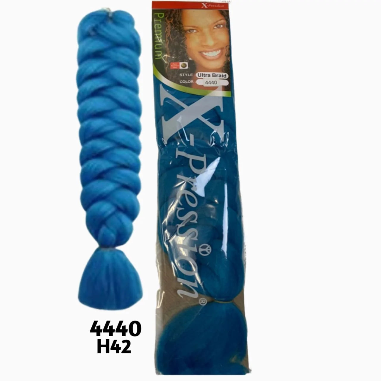 This high-quality braiding hair features a vibrant blue color and a soft, smooth texture, perfect for creating stunning, eye-catching braids